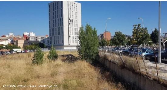  TERRENO URBANO EN ZONA LA LASTRA- LEON - LEON 