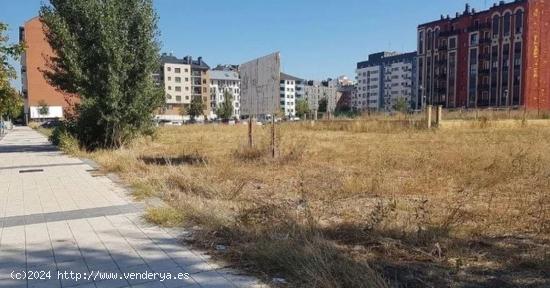 TERRENO URBANO EN ZONA LA LASTRA- LEON - LEON