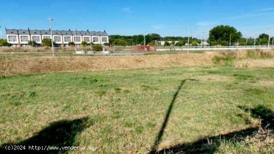  TERRENO URBANO EN  ZONA LA LASTRA - LEON 