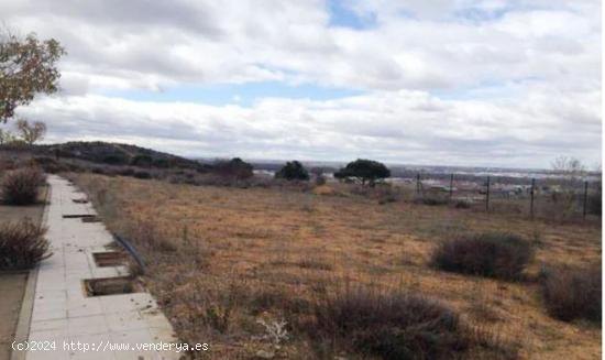  Terreno urbano en venta en urb Campo de Tiro Valdelafuente. - LEON 