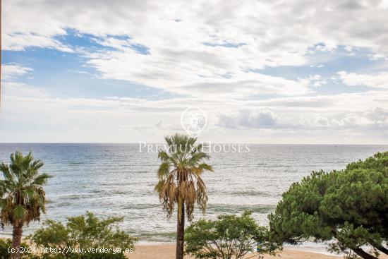  Piso de alquiler temporal en primera línea de mar en playa de Sant Vicenç de Montalt - BARCELONA 