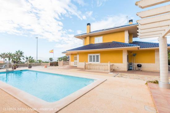 Chalet en planta - MURCIA