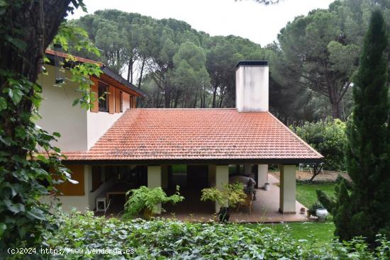 Chalet en San Ramón con piscina y AMARRE - MADRID