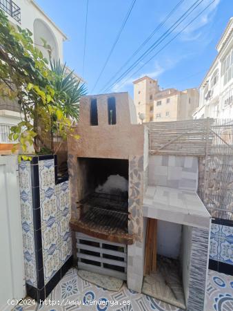 Se vende precioso bungalow en Torrevieja, Calas Blancas. - ALICANTE