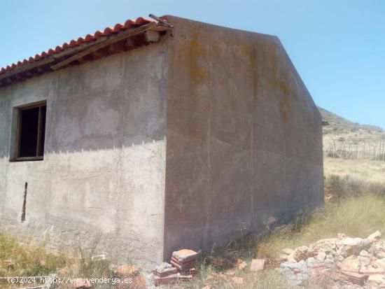 TERRENO CON VISTAS Y CASA EN OBRA - MURCIA