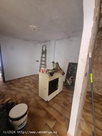 ¡¡¡Estupenda Oportunidad!!! Vivienda con local comercial en La Granja - CADIZ