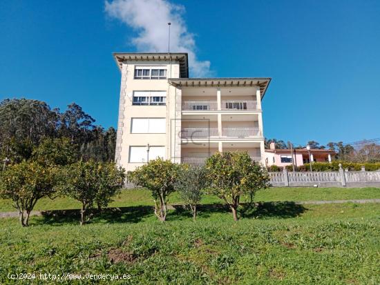 VIVIENDA CON FINCA EN BREAMO-PONTEDEUME - A CORUÑA