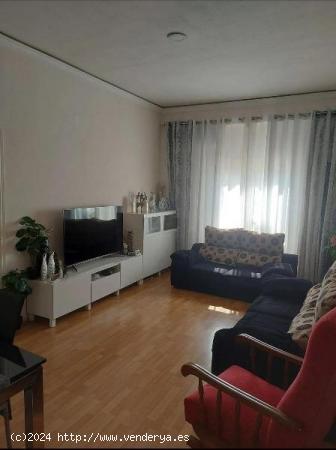 Piso en venta en Marxalenes - VALENCIA