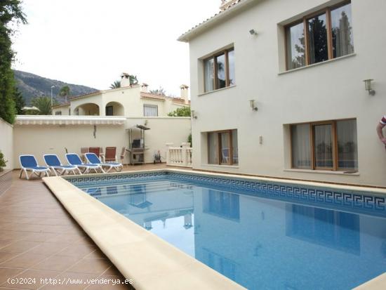 *Villa en Albir* - ALICANTE