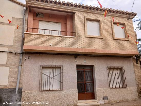  SE VENDE CASA DE PUEBLO EN LOS BAÑOS DE MULA , MURCIA - MURCIA 