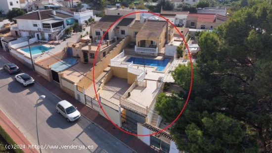  Casa en venta en Torrevieja (Alicante) 