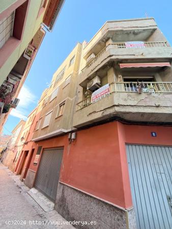 VIVIENDA EN PLENO CENTRO DEL PUEBLO DE CULLERA - VALENCIA