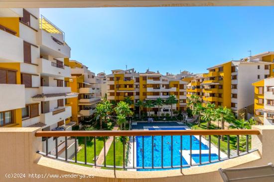 APARTAMENTO EN PUNTA PRIMA (ORIHUELA COSTA) 2 DORMITORIOS. 2 BAÑOS. GARAJE+TRASTERO. - ALICANTE