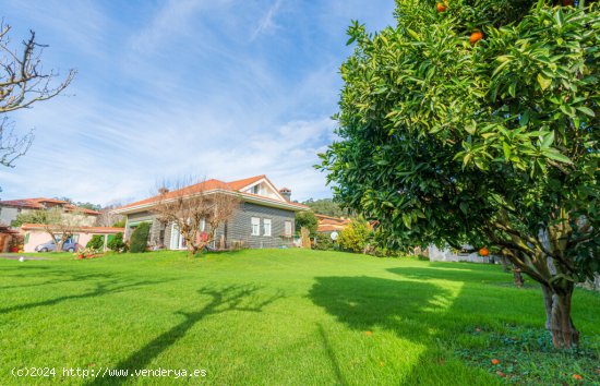 Casa-Chalet en Venta en Camargo Cantabria