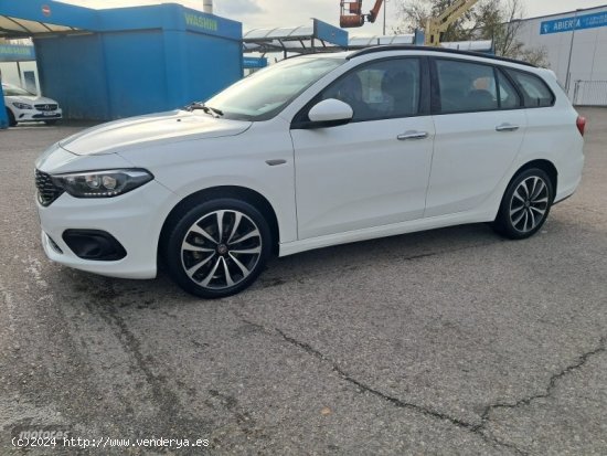  Fiat Tipo SW JTD 1.6 120CV -UNICO DUENO- de 2017 con 190.000 Km por 8.975 EUR. en Madrid 