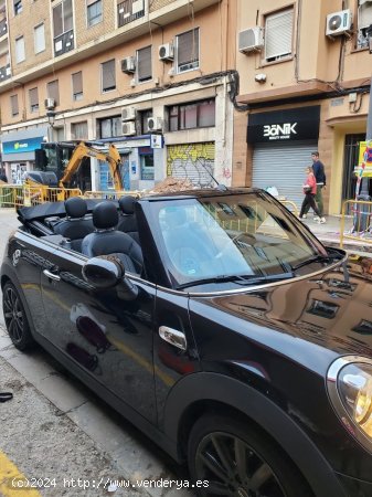 Mini Cooper S de 2017 con 45.000 Km por 22.800 EUR. en Valencia