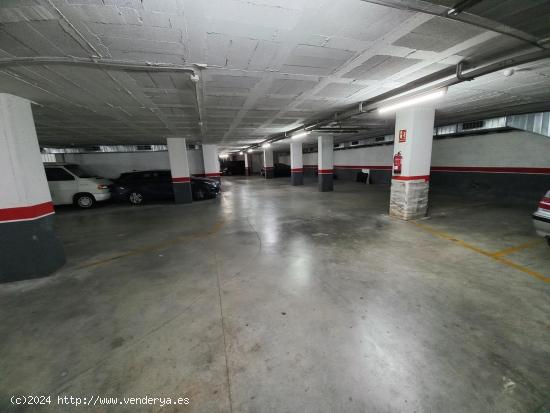 Plaza de parking en venta. - BARCELONA