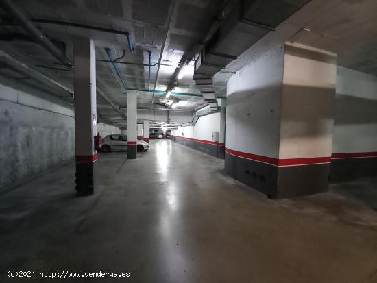 Plaza de parking en venta. - BARCELONA