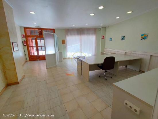 LOCAL EN PLANTA BAJA DE 65 M², IDEAL PARA OFICINA - PONTEVEDRA