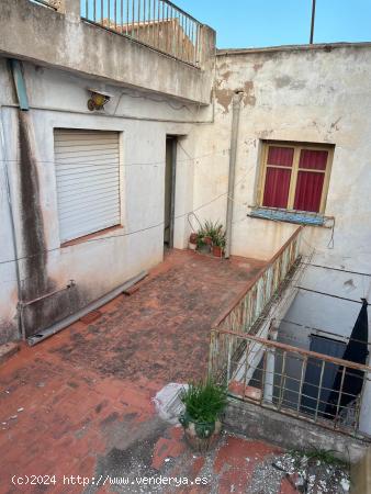 CASA, 2 ALTURAS CON PATIO Y TERRAZA EN SANTO ÁNGEL 616652603 - MURCIA