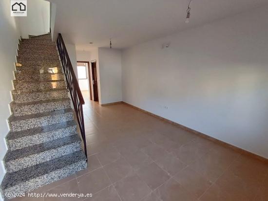 APIHOUSE VENDE A PLAZOS O ALQUILER OPCION A COMPRA DUPLEX EN SAN PEDRO DEL PINATAR. PRECIO 147.000