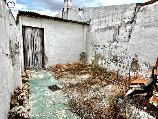  APIHOUSE VENDE CASA DE PUEBLO EN PLANTA BAJA CON GARAJE. PRECIO 38.999€ - TOLEDO 