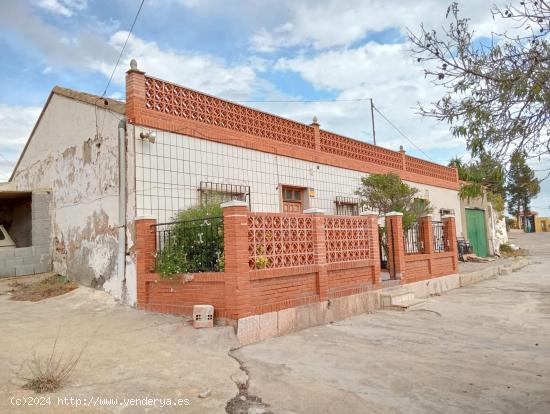 LA ESPERANZA  CRUCE CON LA UNION  TERRENOS Y CASAS - MURCIA