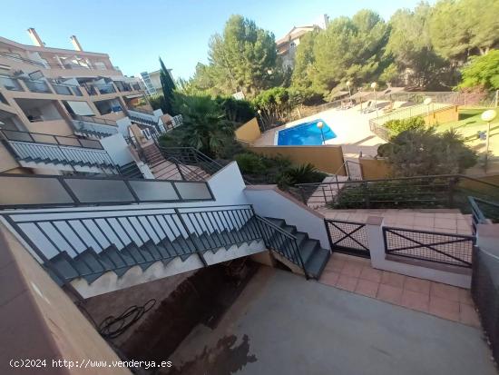 Triplex en Altorreal, con Piscina comunitaria - MURCIA