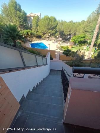 Triplex en Altorreal, con Piscina comunitaria - MURCIA