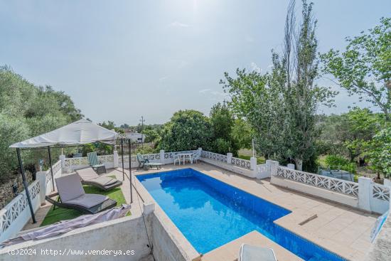 Chalet con Piscina en Sencelles - BALEARES