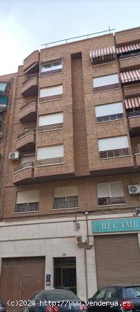  PISO DE 3 DORMITORIOS REFORMADO EN ZONA CORTE INGLÉS - ELCHE - - ALICANTE 