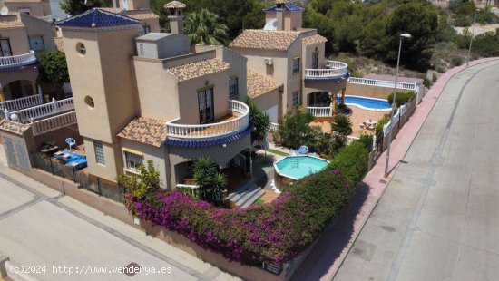  Chalet en venta en Orihuela (Alicante) 