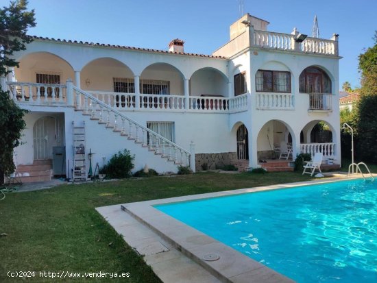  Villa en venta en Marbella (Málaga) 