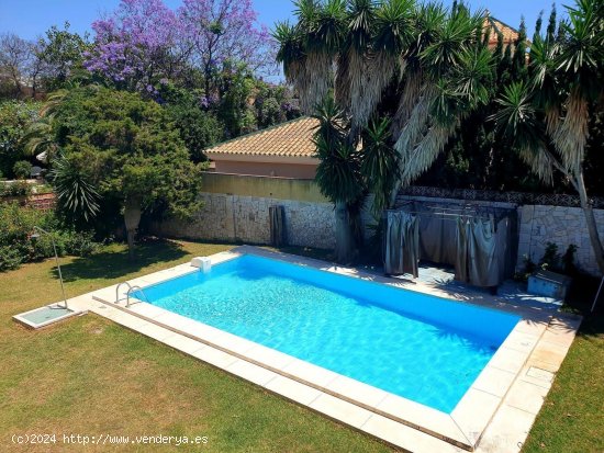 Villa en venta en Marbella (Málaga)