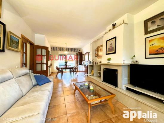 UNIFAMILAR ADOSADA EN VENTA- Sabadell (Concordia) - BARCELONA