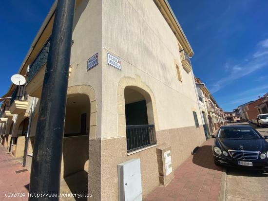  CASABANCO VENDE VIVIENA ADOSADA EN MONTEHERMOSO. - CACERES 