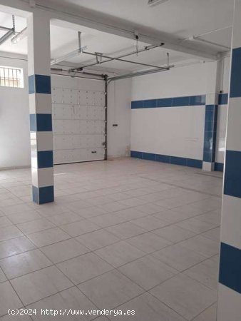 Local comercial en Venta en Colonia de Los Ángeles - Almería