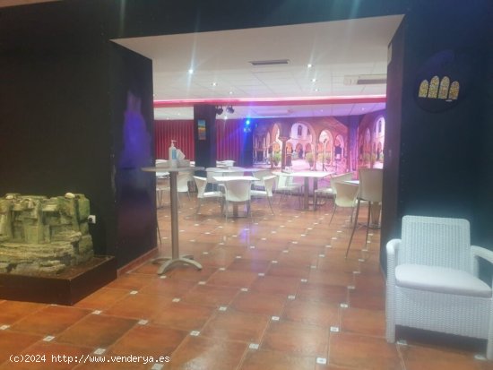 Local / Salón de fiestas en ZONA TURISTICA -