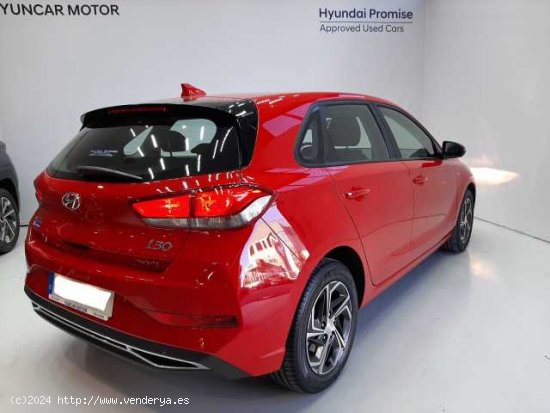 Hyundai i30 ( 1.0 TGDI Klass LR 48V 120 )  - Alcorcón