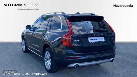 Volvo XC 90 XC90 D5 AWD Momentum 7 asientos de 2018 con 142.082 Km por 34.900 EUR. en Navarra