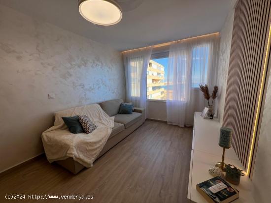 REFORMADO APARTAMENTO CON VISTAS AL MAR EN CABO CERVERA. 2 DORM. 1 BAÑO. - ALICANTE