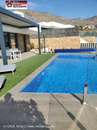 ¡Chalet de Lujo en Finestrat - Bahía Golf! - ALICANTE