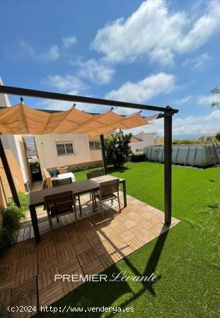  CHALET EN ALQUILER EN LA NUCIA - ALICANTE 