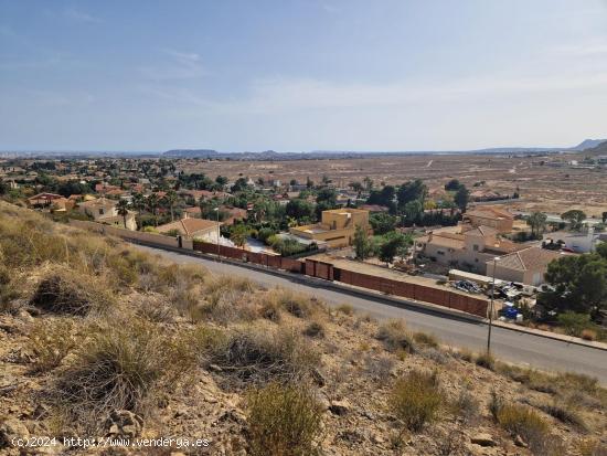 Oportunidad Única en Mutxamel: Parcelas Urbanas con Vistas Espectaculares - ALICANTE