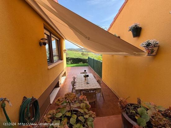 PRECIOSO CHALET PARA ENTRAR A VIVIR EN EL CENTRO DE COMILLAS. - CANTABRIA