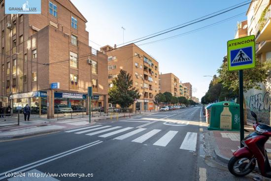 Local Carretera de la Sierra 84 - GRANADA