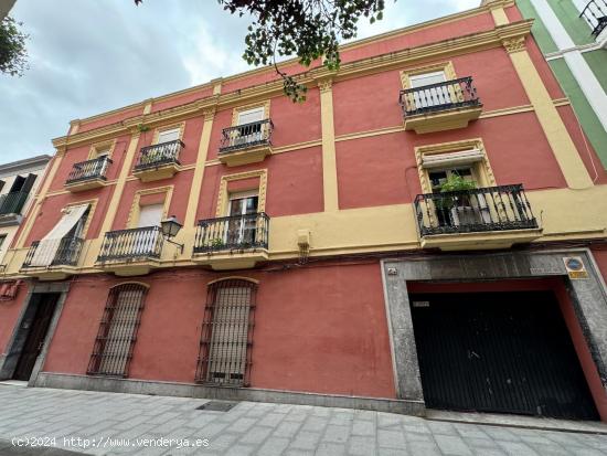 OPORTUNIDAD PISO EN CASCO ANTIGUO JUNTO A PUERTA PALMA - BADAJOZ