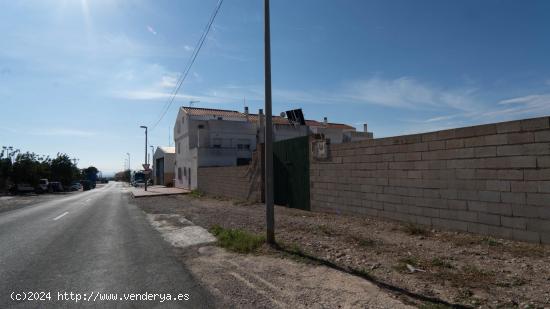 Parcela a 5 minutos del parque empresaria de Corvera - MURCIA