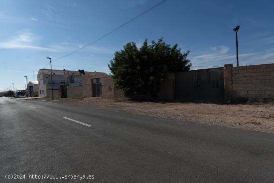 Parcela a 5 minutos del parque empresaria de Corvera - MURCIA