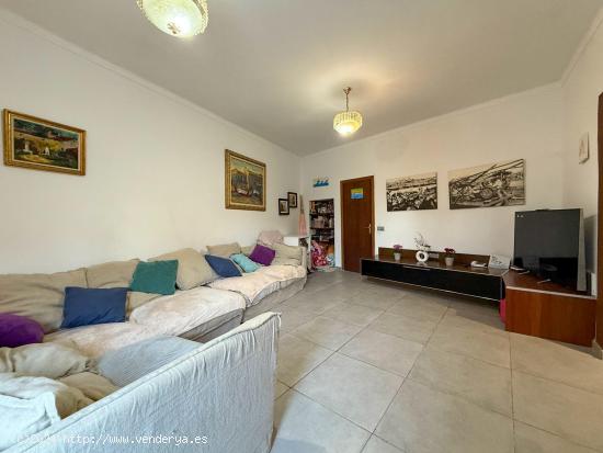 DUPLEX CON PATIO Y TERRAZA EN CAIMARI - BALEARES